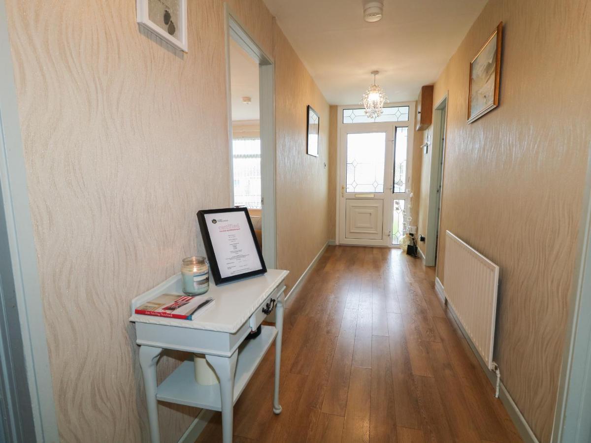 Hazel Cottage Portrush Luaran gambar