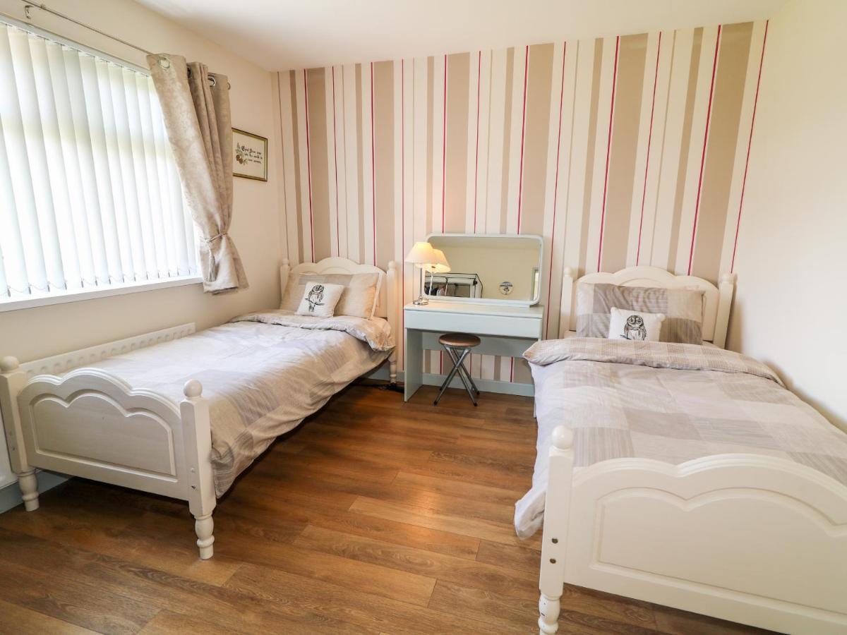 Hazel Cottage Portrush Luaran gambar